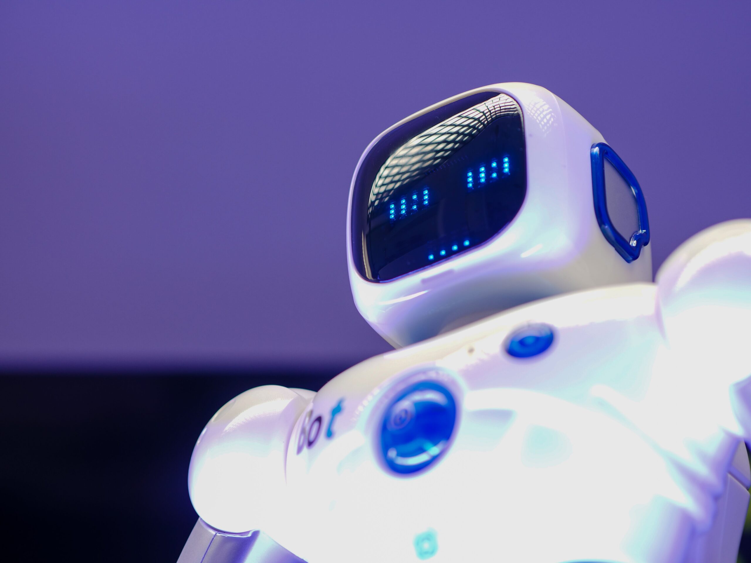 Why People Are Getting Tired of AI Content And What Creators Should Do Instead